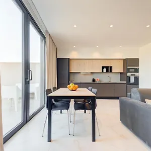 https://mayfair-by-premier-suites-mt.qawrahotelsmalta.org