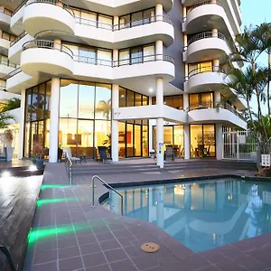 https://the-regent-apartments.queenslandhotels.net