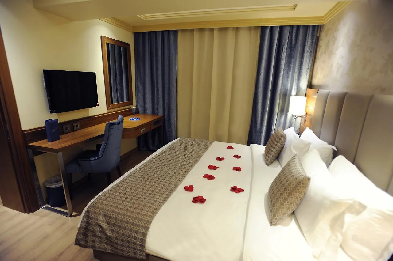 Gems Hotel Beirut 4*,  Lebanon