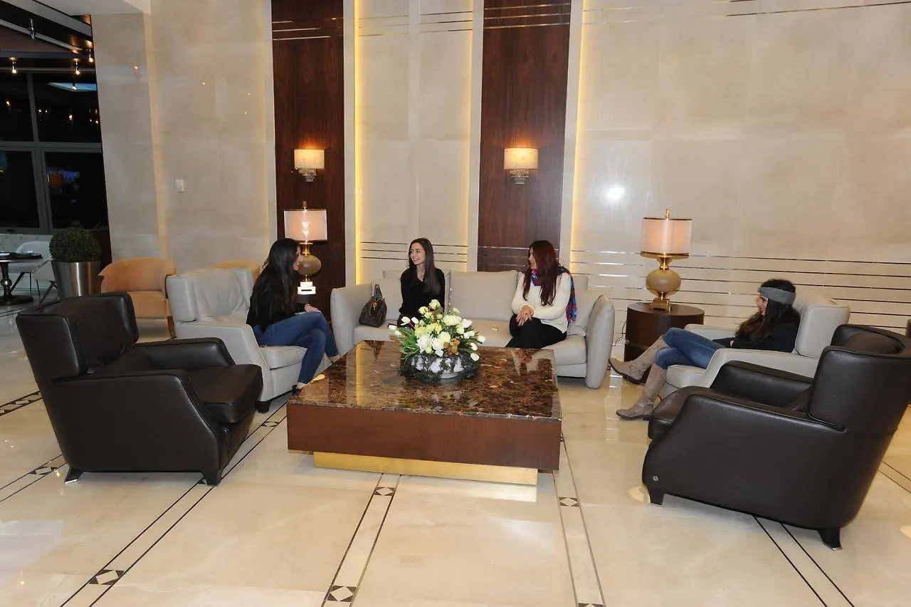 Gems Hotel Beirut 4*,